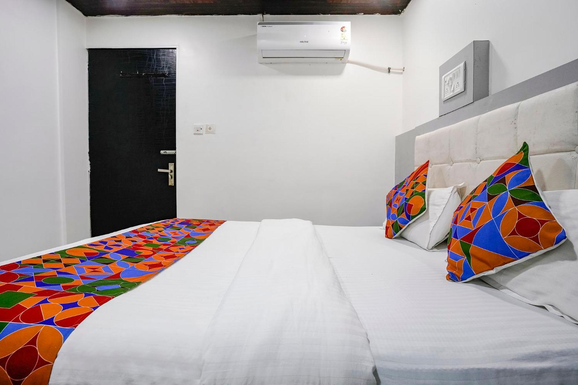 Fabexpress Park Residency - Nr Mumbai International Airport 호텔 외부 사진